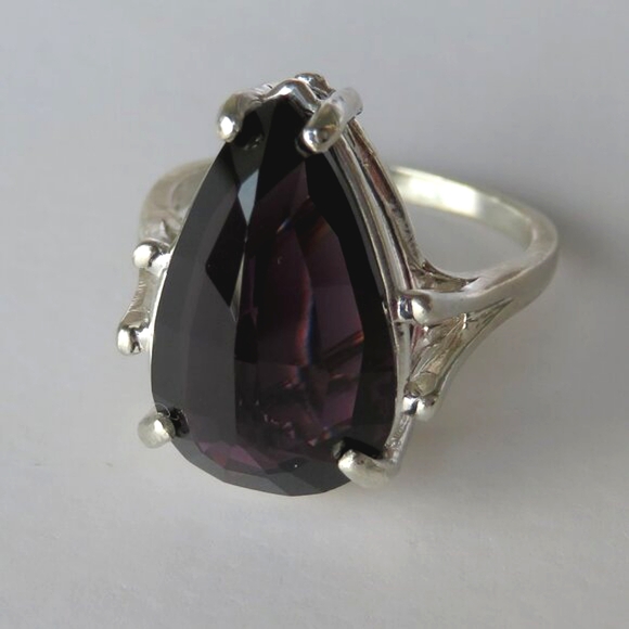 Natural Pear Top-Grade Purple Grape Spinel In Sterling Silver Ring, 7.41ct - Picture 8 of 17